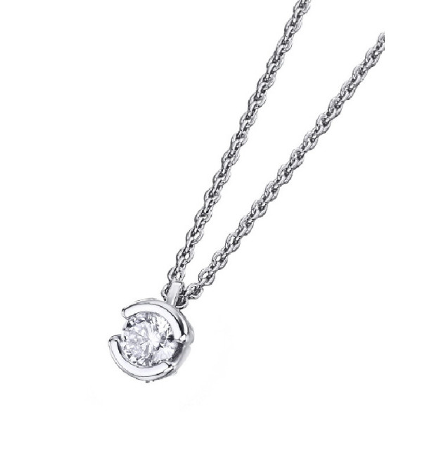 White gold pendant with a Diamond