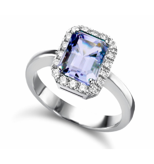 Anillo de  oro blanco con Aguamarina  y  Diamantes