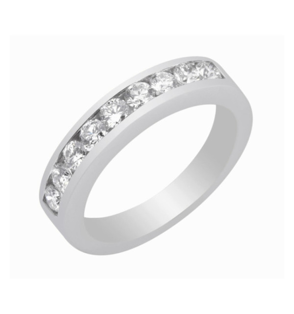 White gold ring with Diamonds