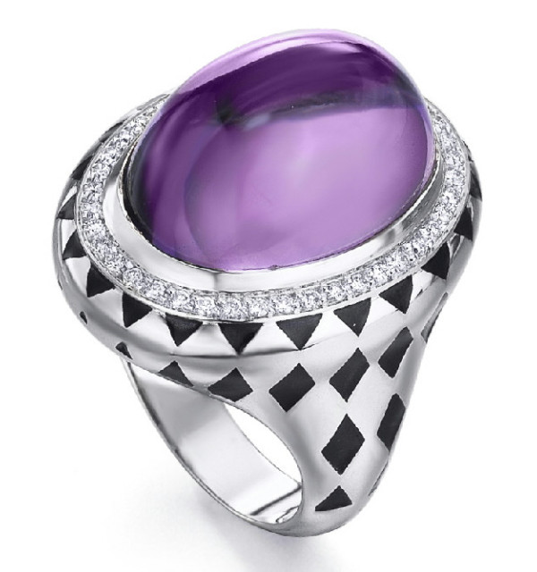 Anillo oro blanco , esmalte, Amatista    y  Diamantes