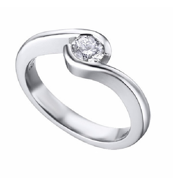 Anillo oro blanco y Diamantes