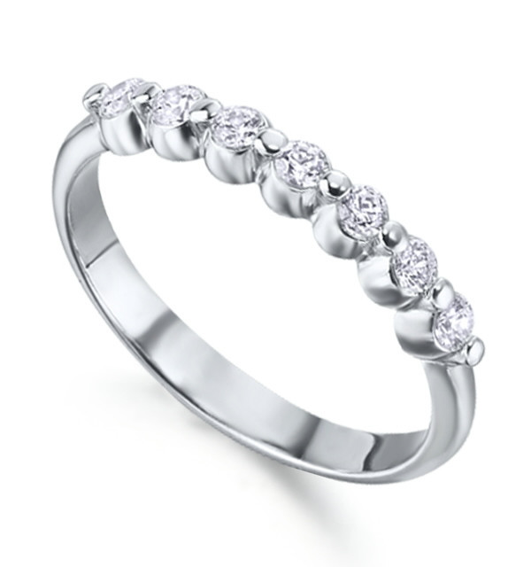 Anillo oro blanco y Diamantes