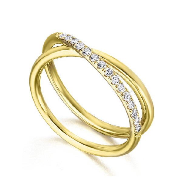 Anillo oro amarillo  y Diamantes