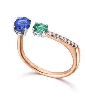 Anillo de  oro rosa con Esmeralda, Zafiro y  Diamantes