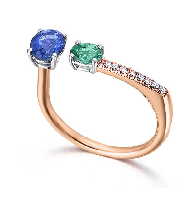 Anillo de  oro rosa con Esmeralda, Zafiro y  Diamantes