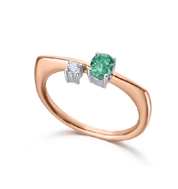 Anillo de  oro rosa con Esmeralda y Diamante