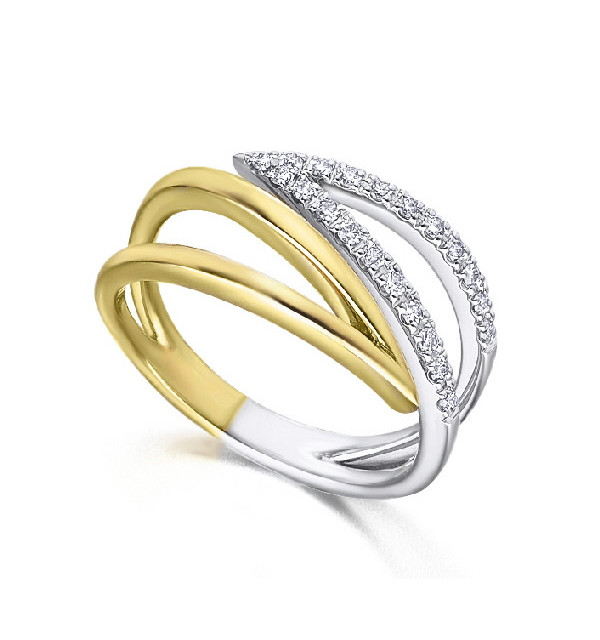White and yellow gold ring with Diamonds