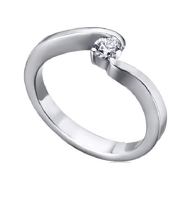 White gold ring with Diamonds