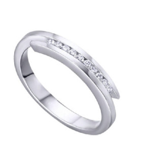 White gold band with Diamonds