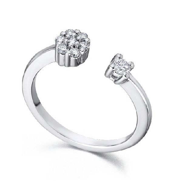 Anillo oro blanco y Diamantes