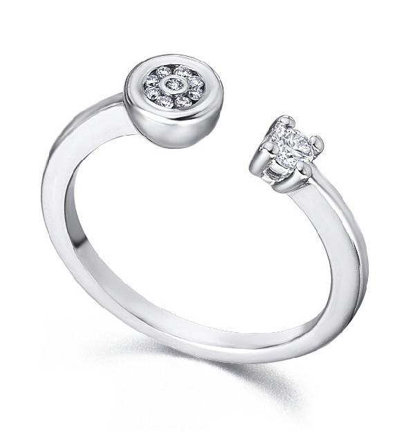 Anillo oro blanco y Diamantes