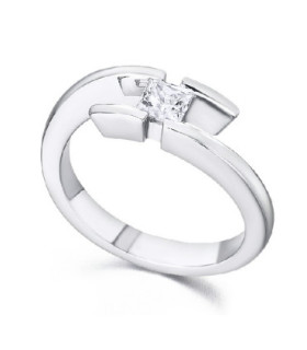 Anillo oro blanco y Diamante
