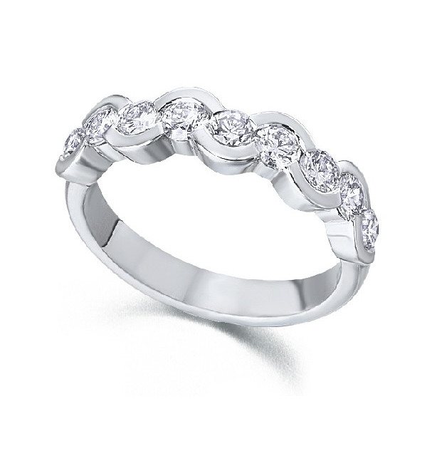 Alianza oro blanco y Diamantes
