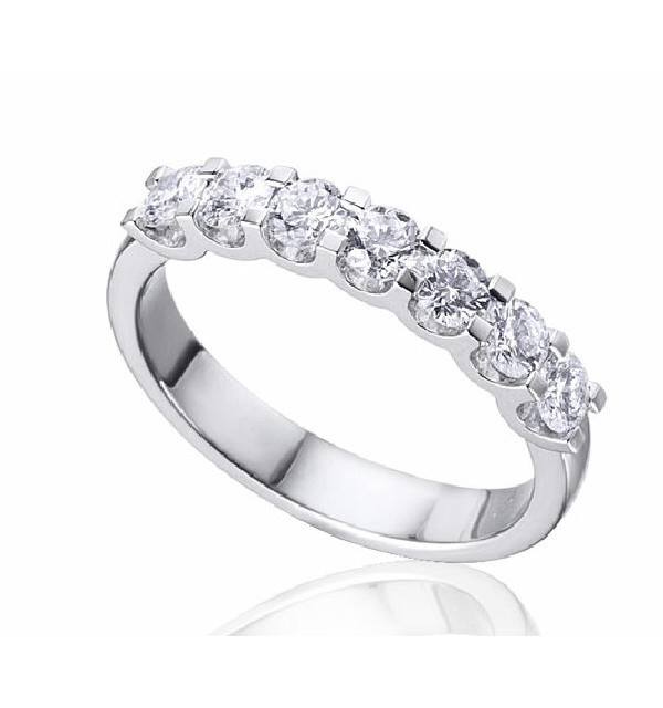 Anillo oro blanco y Diamantes