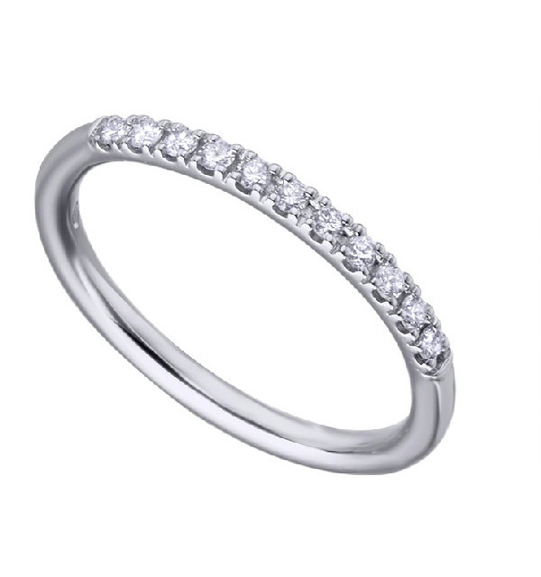 Anillo oro blanco y Diamantes