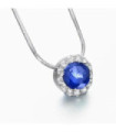 Colgante de  oro blanco con Zafiro y orla de Diamantes Colgante de  oro blanco con Zafiro y orla de Diamantes