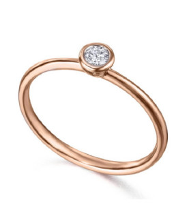 Rose gold ring with a Diamond