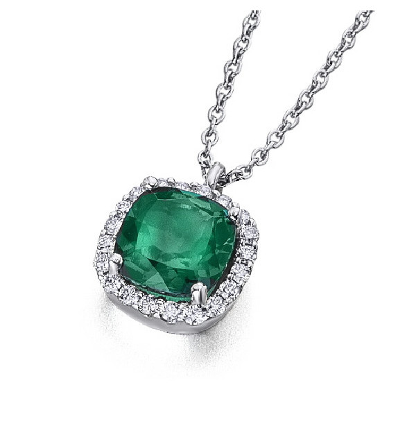 White gold pendant with Diamonds and Emerald