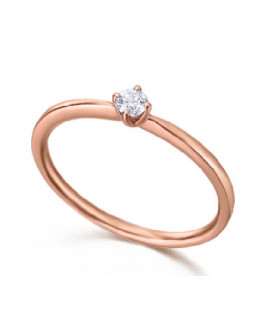 Rose gold ring with a Diamond