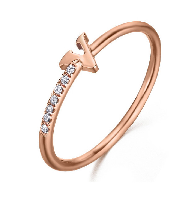 Rose gold ring with Diamonds