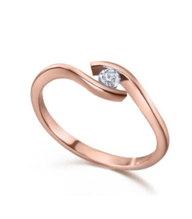 Rose gold ring with Diamonds