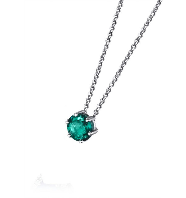 White gold pendant with a Emerald