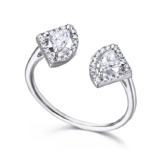 Anillo oro blanco y Diamantes