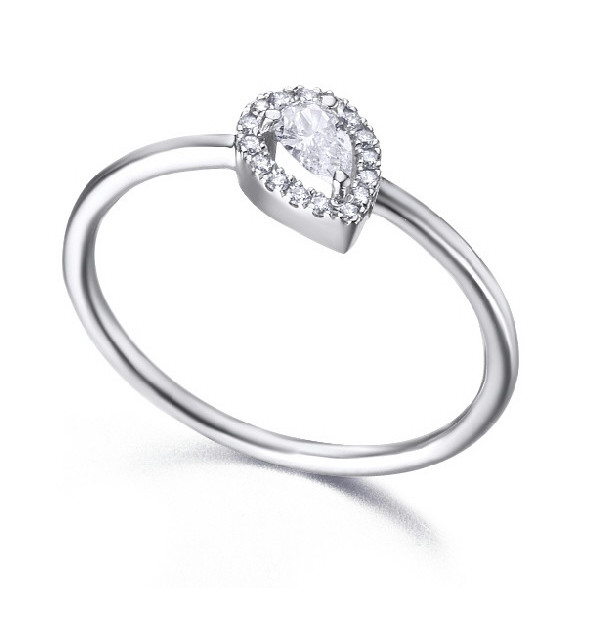 Anillo oro blanco y Diamantes