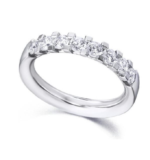 Alianza oro blanco y Diamantes