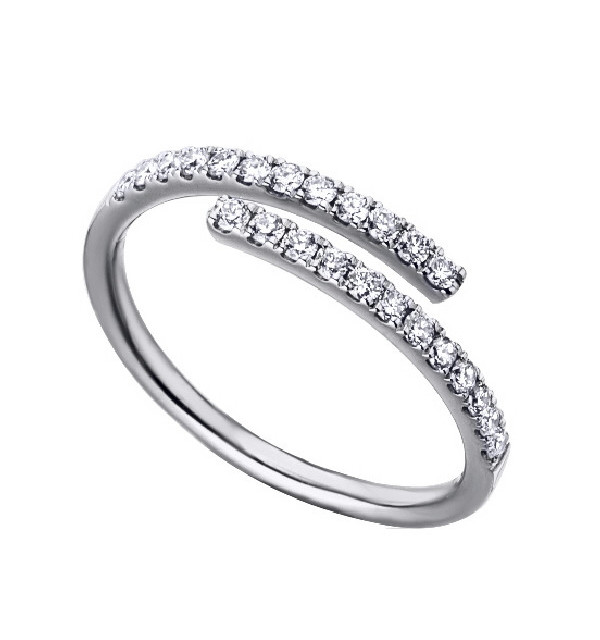Anillo oro blanco y Diamantes