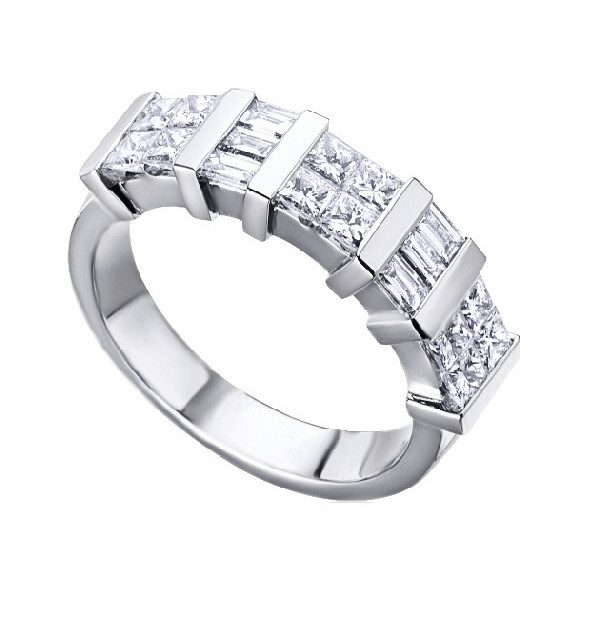 Anillo oro blanco y Diamantes