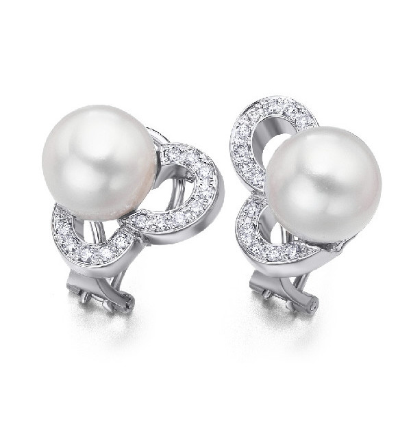 Pendientes oro blanco,  Diamantes y perlas cultivadas