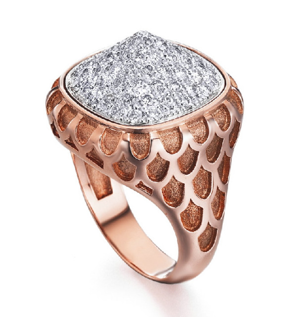 Anillo oro rosa y  Diamantes