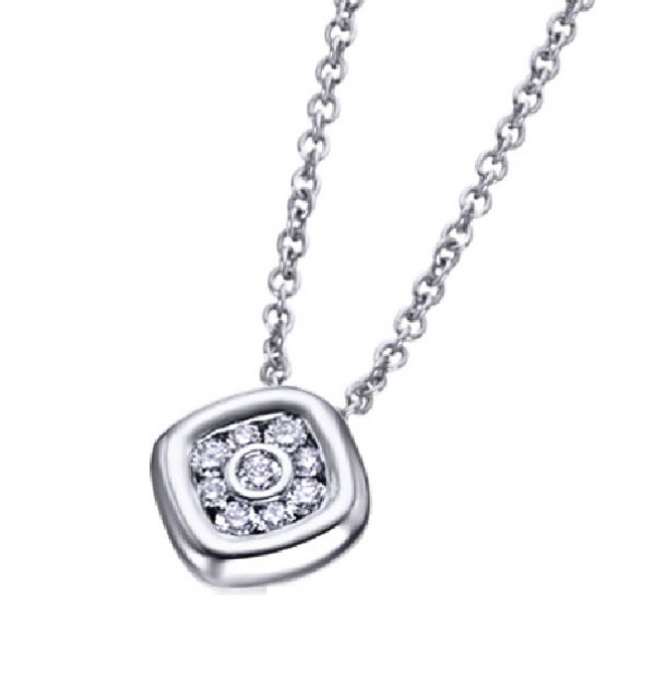 White gold pendant with Diamonds