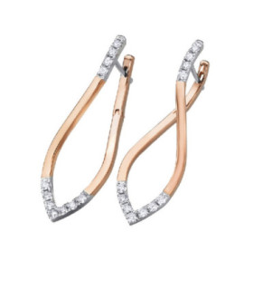 White and rose gold earrings with Diamonds