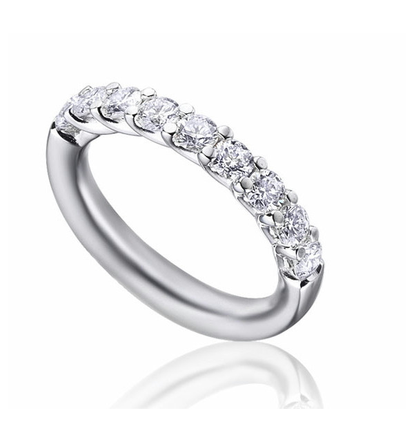 White gold band with Diamonds