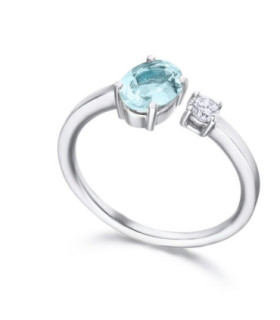 Anillo de  oro blanco con Diamantes, Aguamarina.