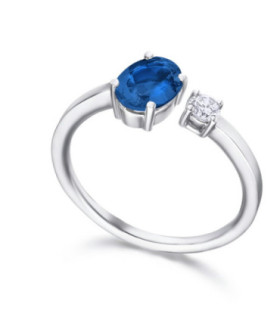 Anillo de  oro blanco  con Diamantes y Zafiro