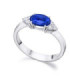 Anillo de  oro blanco con Zafiro y  Diamantes